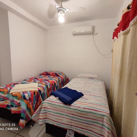 Apartamento Inteiro Dois Quartos Melhor Localizacao Pes Na Areia Florianópolis Exteriör bild